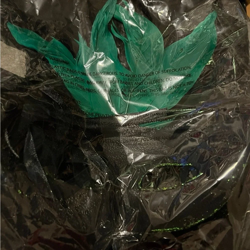 Halloween Green Feathered Masquerade Mask Halloween Costume Rhinestone Accessory